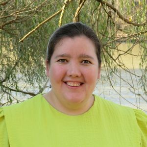 Meet your Posher, Verna